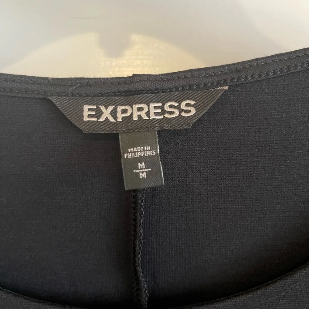 Express Dress with 3/4 Sleeves and Zippers - Picture 3 of 5